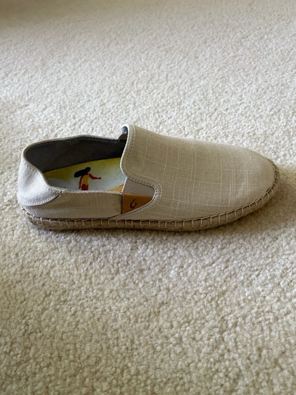 OluKai Women's Kaula Pa'a Kapa Slip-On Espadrille Shoes. Size 8.